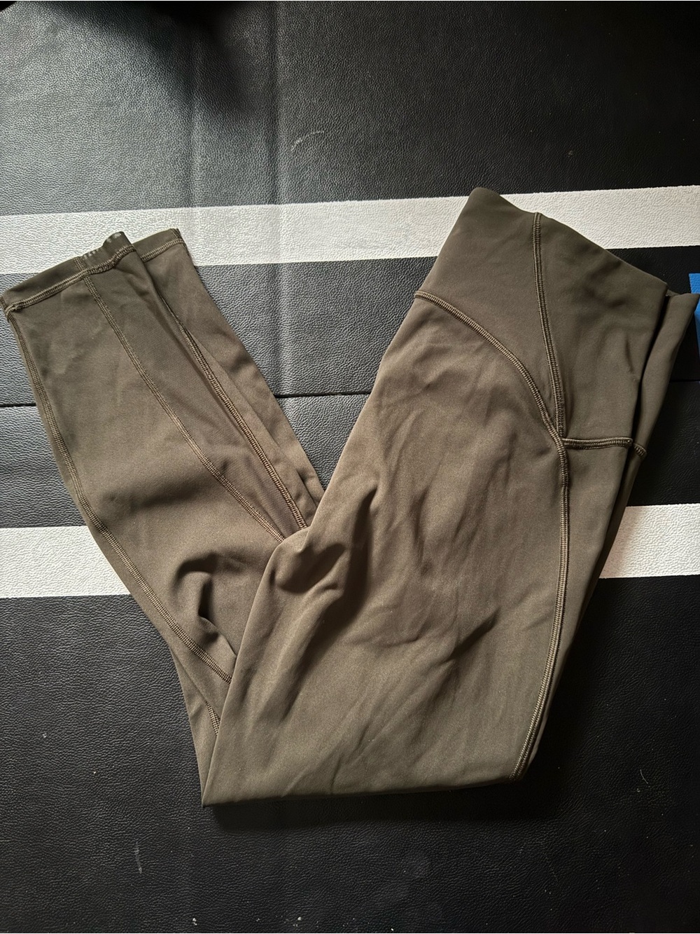 lululemon olive green high-waist leggings